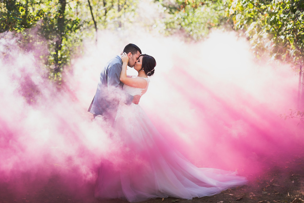 Wedding Smoke Photography